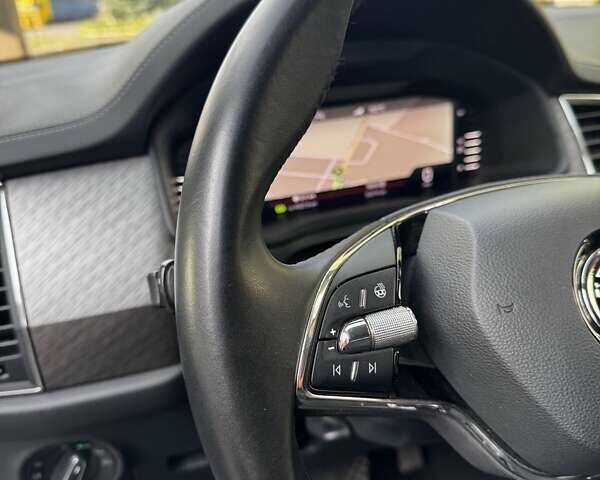 Білий Шкода Kodiaq, об'ємом двигуна 1.98 л та пробігом 52 тис. км за 38500 $, фото 35 на Automoto.ua