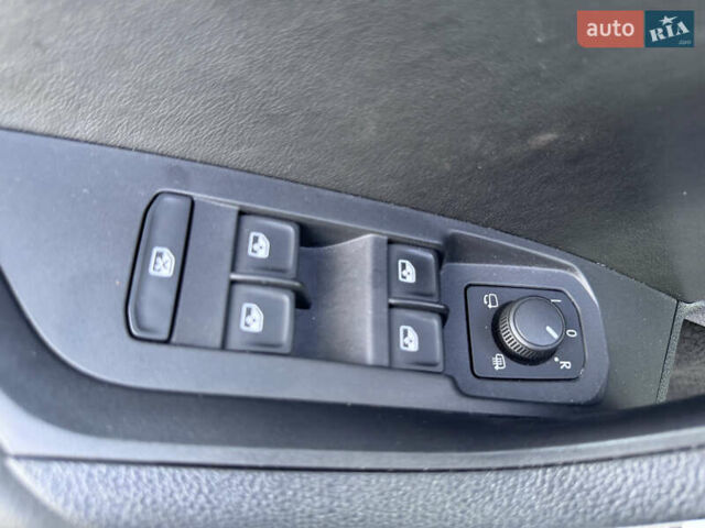 Белый Шкода Kodiaq, объемом двигателя 2 л и пробегом 45 тыс. км за 40999 $, фото 45 на Automoto.ua