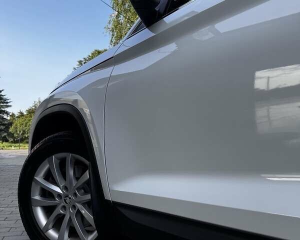 Білий Шкода Kodiaq, об'ємом двигуна 1.98 л та пробігом 52 тис. км за 38500 $, фото 63 на Automoto.ua