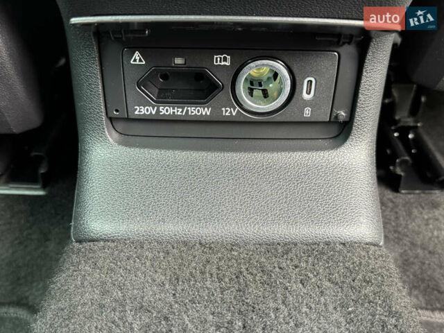 Белый Шкода Kodiaq, объемом двигателя 1.97 л и пробегом 147 тыс. км за 39990 $, фото 34 на Automoto.ua