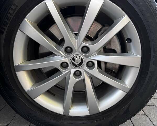 Білий Шкода Kodiaq, об'ємом двигуна 1.98 л та пробігом 52 тис. км за 38500 $, фото 24 на Automoto.ua