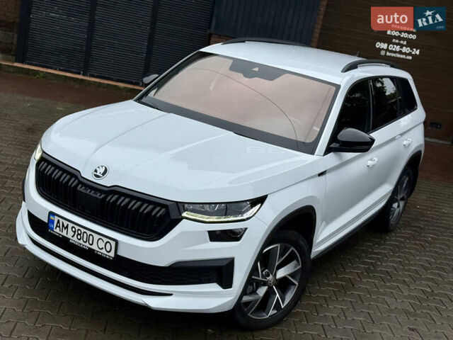 Білий Шкода Kodiaq, об'ємом двигуна 2 л та пробігом 154 тис. км за 37499 $, фото 6 на Automoto.ua