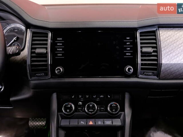 Шкода Kodiaq 2022 у Одесі на Automoto.ua Білий Шкода Kodiaq, об'ємом двигуна 2 л та пробігом 59 тис. км за 29900 $, фото 19 на Automoto.ua