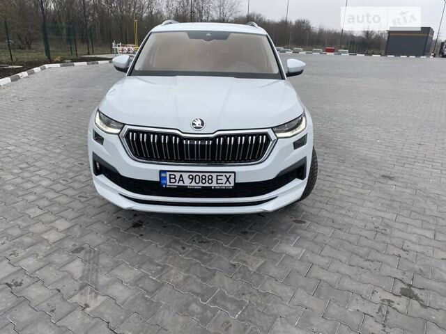 Белый Шкода Kodiaq, объемом двигателя 1.98 л и пробегом 27 тыс. км за 45000 $, фото 10 на Automoto.ua