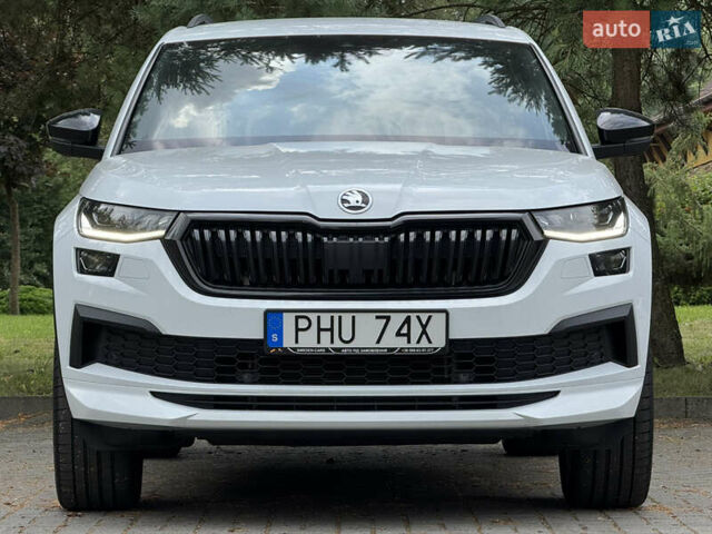 Белый Шкода Kodiaq, объемом двигателя 1.97 л и пробегом 147 тыс. км за 39990 $, фото 9 на Automoto.ua