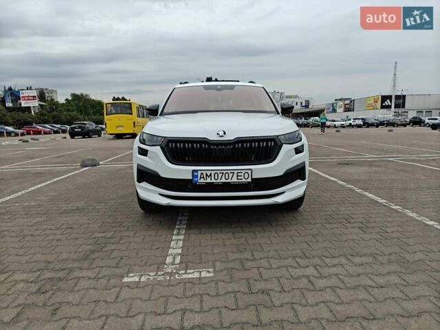 Белый Шкода Kodiaq, объемом двигателя 1.97 л и пробегом 21 тыс. км за 50000 $, фото 11 на Automoto.ua