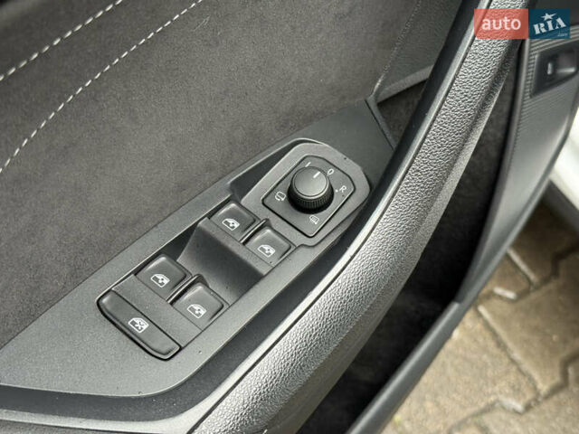 Білий Шкода Kodiaq, об'ємом двигуна 2 л та пробігом 154 тис. км за 37499 $, фото 29 на Automoto.ua