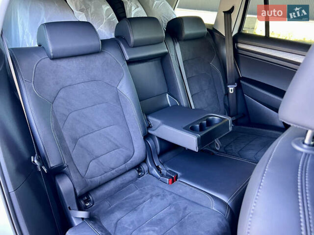 Білий Шкода Kodiaq, об'ємом двигуна 1.97 л та пробігом 79 тис. км за 38700 $, фото 53 на Automoto.ua