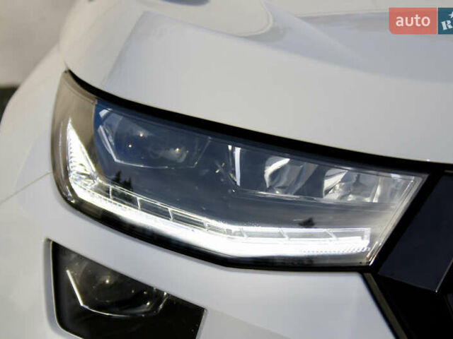Белый Шкода Kodiaq, объемом двигателя 1.97 л и пробегом 22 тыс. км за 49500 $, фото 11 на Automoto.ua