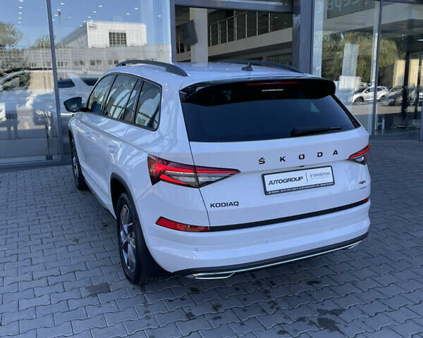 Белый Шкода Kodiaq, объемом двигателя 1.98 л и пробегом 68 тыс. км за 41000 $, фото 36 на Automoto.ua