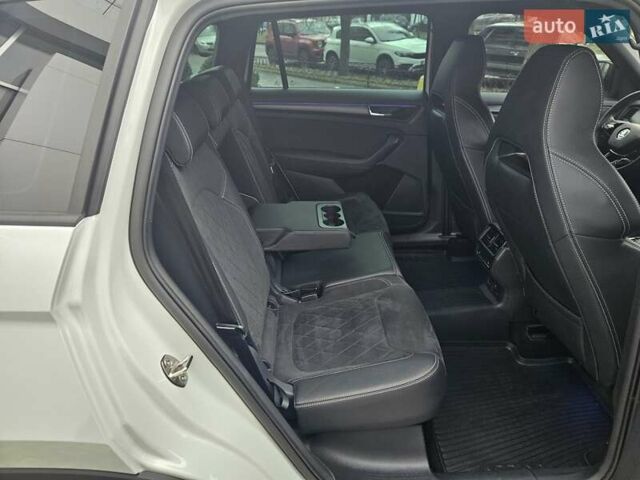 Білий Шкода Kodiaq, об'ємом двигуна 1.97 л та пробігом 25 тис. км за 43890 $, фото 32 на Automoto.ua