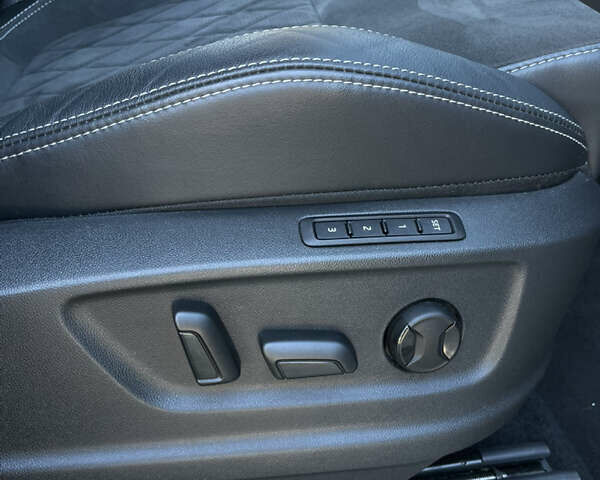 Белый Шкода Kodiaq, объемом двигателя 1.98 л и пробегом 68 тыс. км за 41000 $, фото 26 на Automoto.ua