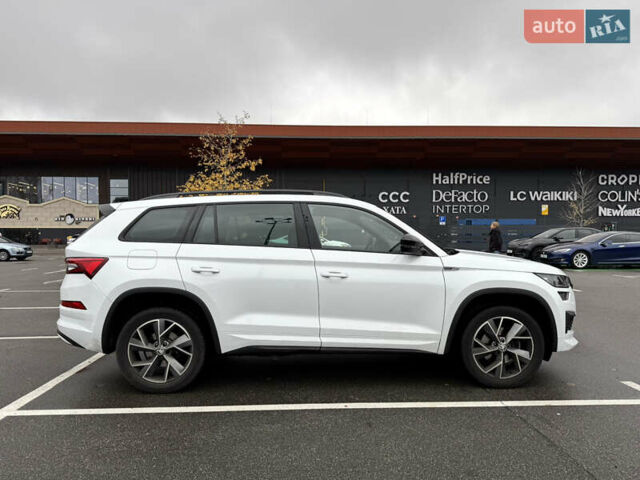 Білий Шкода Kodiaq, об'ємом двигуна 1.97 л та пробігом 36 тис. км за 45000 $, фото 6 на Automoto.ua