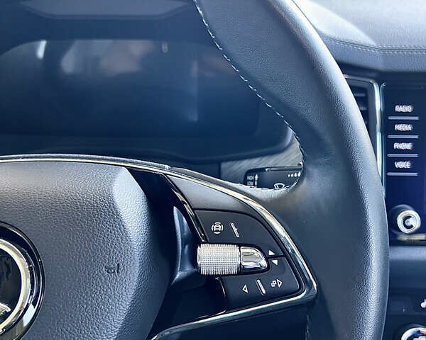 Білий Шкода Kodiaq, об'ємом двигуна 1.97 л та пробігом 79 тис. км за 38700 $, фото 43 на Automoto.ua