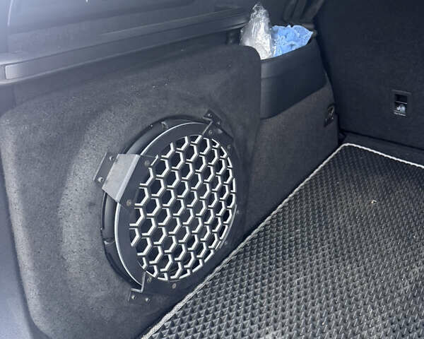 Белый Шкода Kodiaq, объемом двигателя 1.98 л и пробегом 16 тыс. км за 40700 $, фото 9 на Automoto.ua