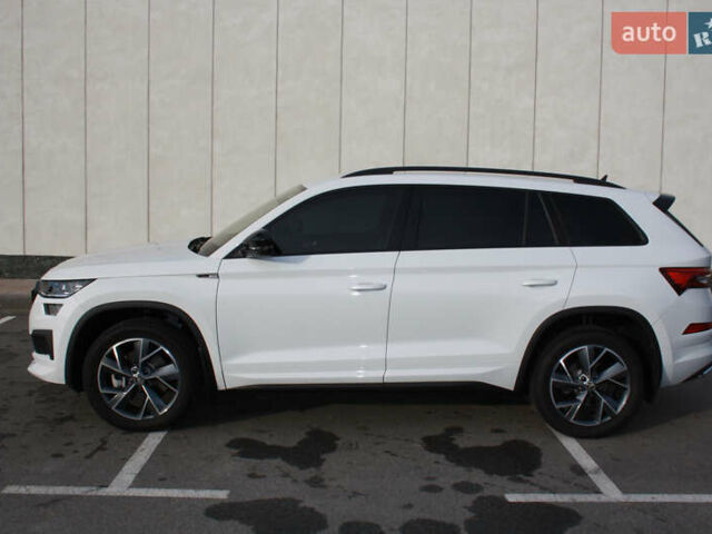 Белый Шкода Kodiaq, объемом двигателя 1.97 л и пробегом 24 тыс. км за 45100 $, фото 7 на Automoto.ua