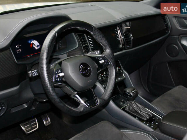 Белый Шкода Kodiaq, объемом двигателя 1.97 л и пробегом 22 тыс. км за 49500 $, фото 7 на Automoto.ua