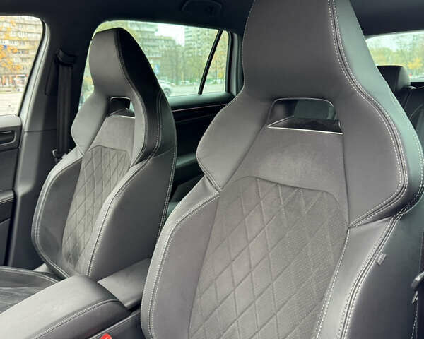 Білий Шкода Kodiaq, об'ємом двигуна 1.97 л та пробігом 36 тис. км за 45000 $, фото 14 на Automoto.ua