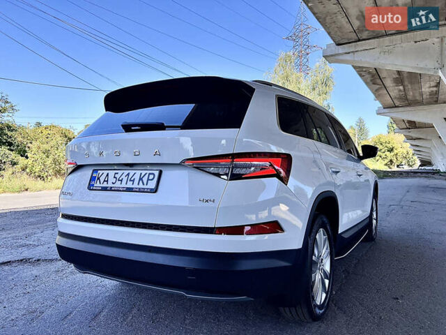 Білий Шкода Kodiaq, об'ємом двигуна 1.97 л та пробігом 79 тис. км за 38700 $, фото 16 на Automoto.ua