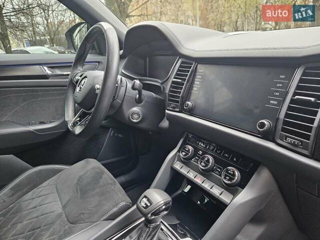 Білий Шкода Kodiaq, об'ємом двигуна 1.97 л та пробігом 25 тис. км за 43890 $, фото 37 на Automoto.ua