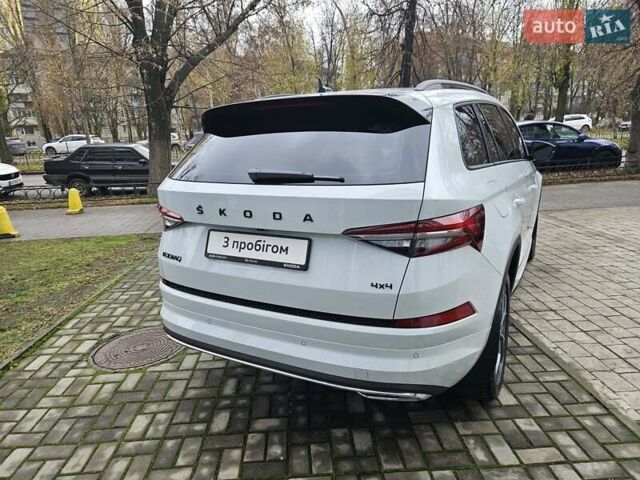 Білий Шкода Kodiaq, об'ємом двигуна 1.97 л та пробігом 25 тис. км за 43890 $, фото 8 на Automoto.ua