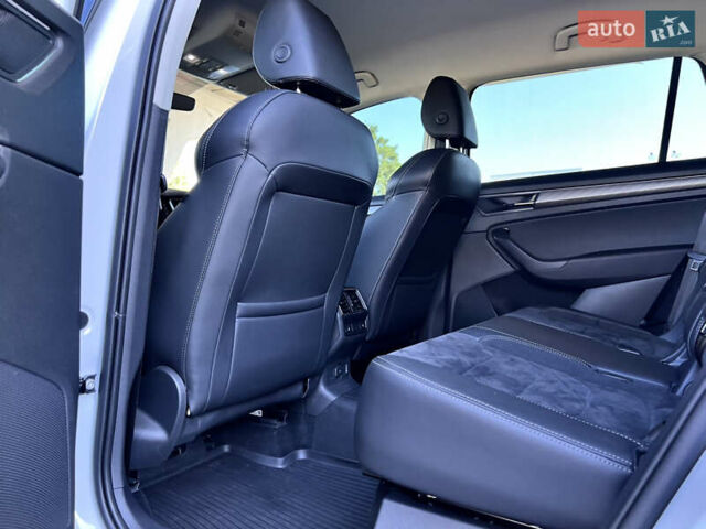 Білий Шкода Kodiaq, об'ємом двигуна 1.97 л та пробігом 79 тис. км за 38700 $, фото 35 на Automoto.ua