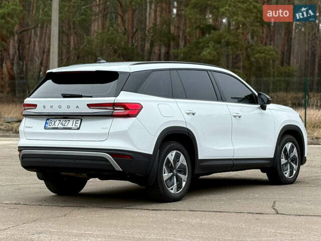 Белый Шкода Kodiaq, объемом двигателя 1.97 л и пробегом 22 тыс. км за 44500 $, фото 39 на Automoto.ua