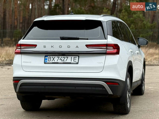 Белый Шкода Kodiaq, объемом двигателя 1.97 л и пробегом 22 тыс. км за 44500 $, фото 41 на Automoto.ua