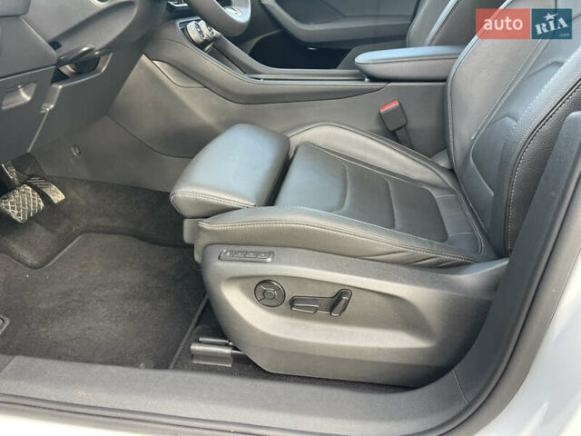 Білий Шкода Kodiaq, об'ємом двигуна 1.97 л та пробігом 20 тис. км за 44900 $, фото 39 на Automoto.ua