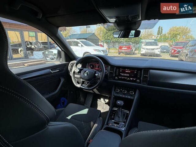 Білий Шкода Kodiaq, об'ємом двигуна 1.98 л та пробігом 13 тис. км за 40500 $, фото 19 на Automoto.ua