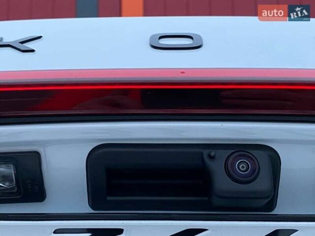 Белый Шкода Kodiaq, объемом двигателя 1.98 л и пробегом 7 тыс. км за 47999 $, фото 56 на Automoto.ua