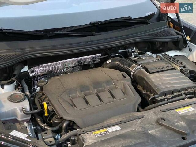 Белый Шкода Kodiaq, объемом двигателя 1.98 л и пробегом 7 тыс. км за 47999 $, фото 35 на Automoto.ua