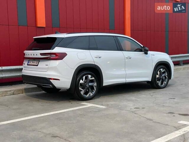 Белый Шкода Kodiaq, объемом двигателя 1.98 л и пробегом 7 тыс. км за 47999 $, фото 9 на Automoto.ua