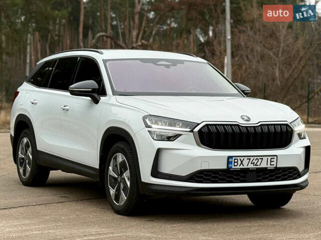 Белый Шкода Kodiaq, объемом двигателя 1.97 л и пробегом 22 тыс. км за 44500 $, фото 29 на Automoto.ua