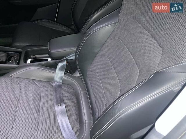 Белый Шкода Kodiaq, объемом двигателя 1.98 л и пробегом 45 тыс. км за 37500 $, фото 7 на Automoto.ua