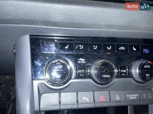 Белый Шкода Kodiaq, объемом двигателя 1.98 л и пробегом 45 тыс. км за 37500 $, фото 1 на Automoto.ua