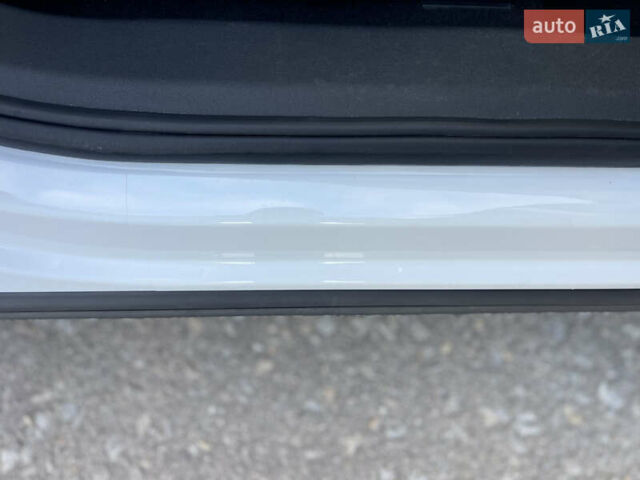 Білий Шкода Kodiaq, об'ємом двигуна 1.97 л та пробігом 20 тис. км за 44900 $, фото 58 на Automoto.ua