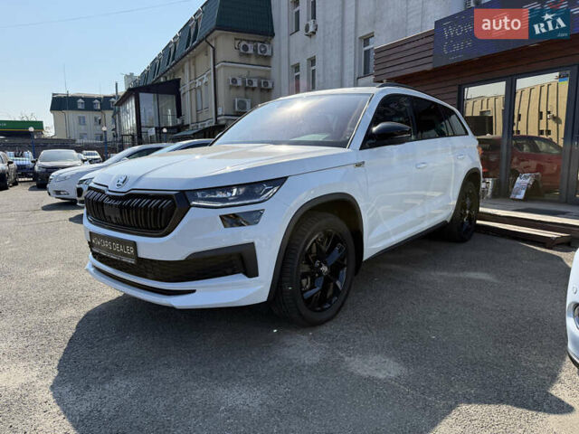 Білий Шкода Kodiaq, об'ємом двигуна 1.98 л та пробігом 13 тис. км за 40500 $, фото 2 на Automoto.ua