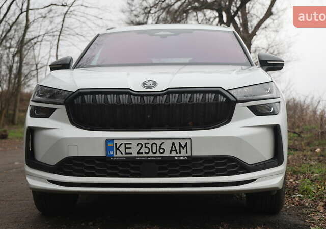 Белый Шкода Kodiaq, объемом двигателя 1.98 л и пробегом 16 тыс. км за 48500 $, фото 2 на Automoto.ua