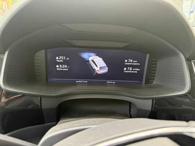 Белый Шкода Kodiaq, объемом двигателя 2 л и пробегом 30 тыс. км за 44000 $, фото 7 на Automoto.ua