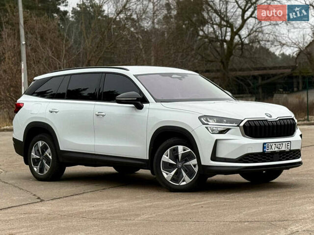 Белый Шкода Kodiaq, объемом двигателя 1.97 л и пробегом 22 тыс. км за 44500 $, фото 21 на Automoto.ua