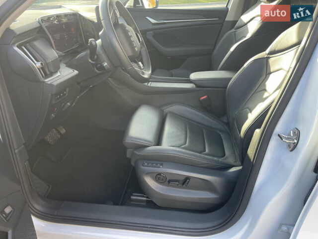 Білий Шкода Kodiaq, об'ємом двигуна 1.97 л та пробігом 20 тис. км за 44900 $, фото 78 на Automoto.ua