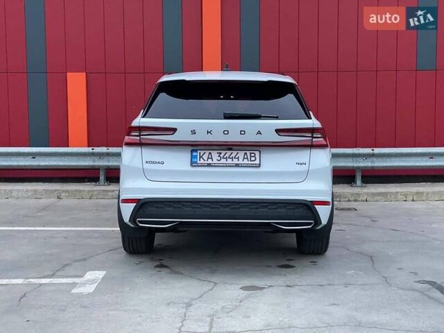 Белый Шкода Kodiaq, объемом двигателя 1.98 л и пробегом 7 тыс. км за 47999 $, фото 13 на Automoto.ua