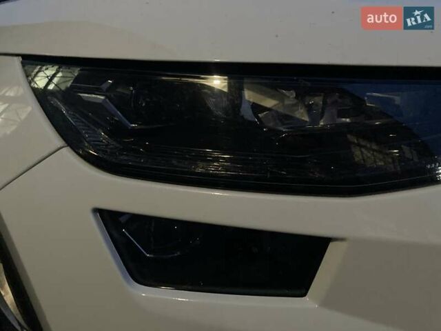 Белый Шкода Kodiaq, объемом двигателя 1.98 л и пробегом 45 тыс. км за 37500 $, фото 6 на Automoto.ua