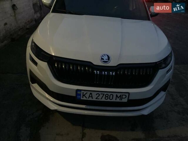 Белый Шкода Kodiaq, объемом двигателя 1.98 л и пробегом 45 тыс. км за 37500 $, фото 5 на Automoto.ua