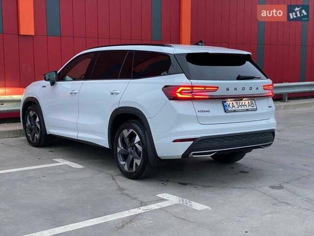 Белый Шкода Kodiaq, объемом двигателя 1.98 л и пробегом 7 тыс. км за 47999 $, фото 17 на Automoto.ua