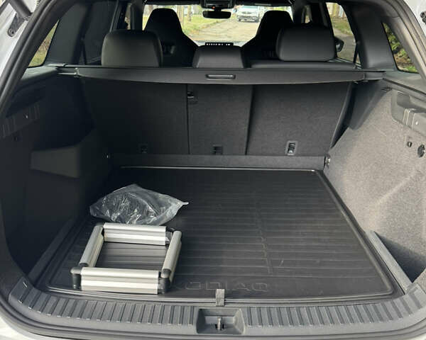Белый Шкода Kodiaq, объемом двигателя 1.98 л и пробегом 18 тыс. км за 46500 $, фото 32 на Automoto.ua