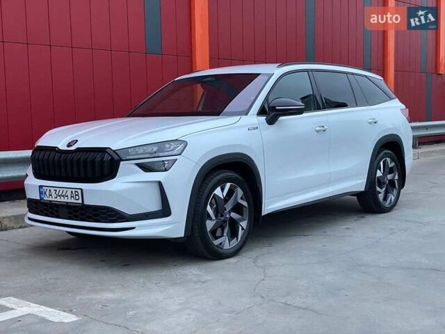 Белый Шкода Kodiaq, объемом двигателя 1.98 л и пробегом 7 тыс. км за 47999 $, фото 22 на Automoto.ua