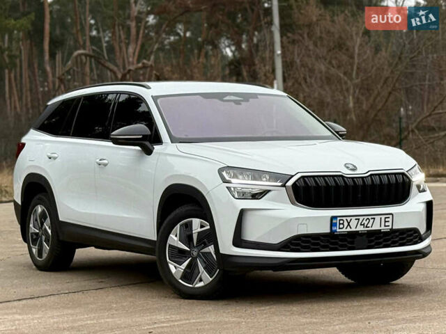 Белый Шкода Kodiaq, объемом двигателя 1.97 л и пробегом 22 тыс. км за 44500 $, фото 23 на Automoto.ua