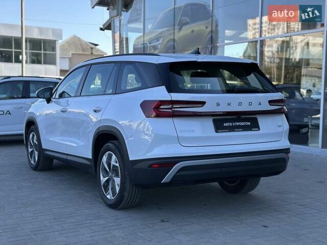 Белый Шкода Kodiaq, объемом двигателя 1.98 л и пробегом 5 тыс. км за 41312 $, фото 4 на Automoto.ua